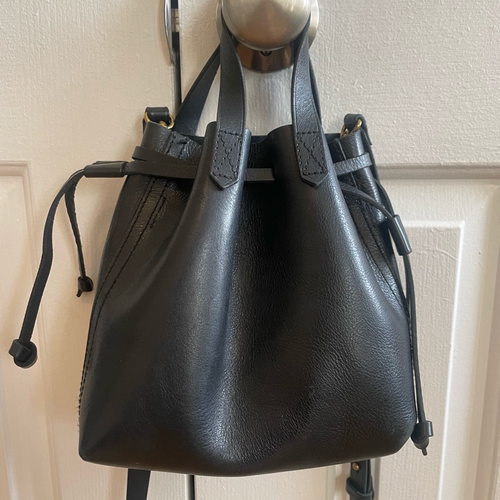 Madewell bucket transport tote black leather purse
